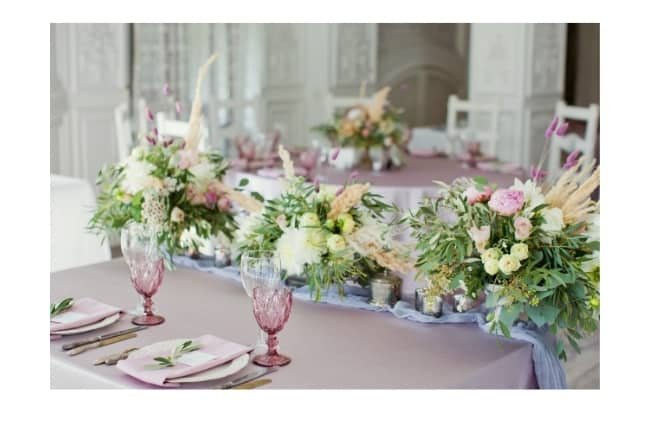 micro weddings image